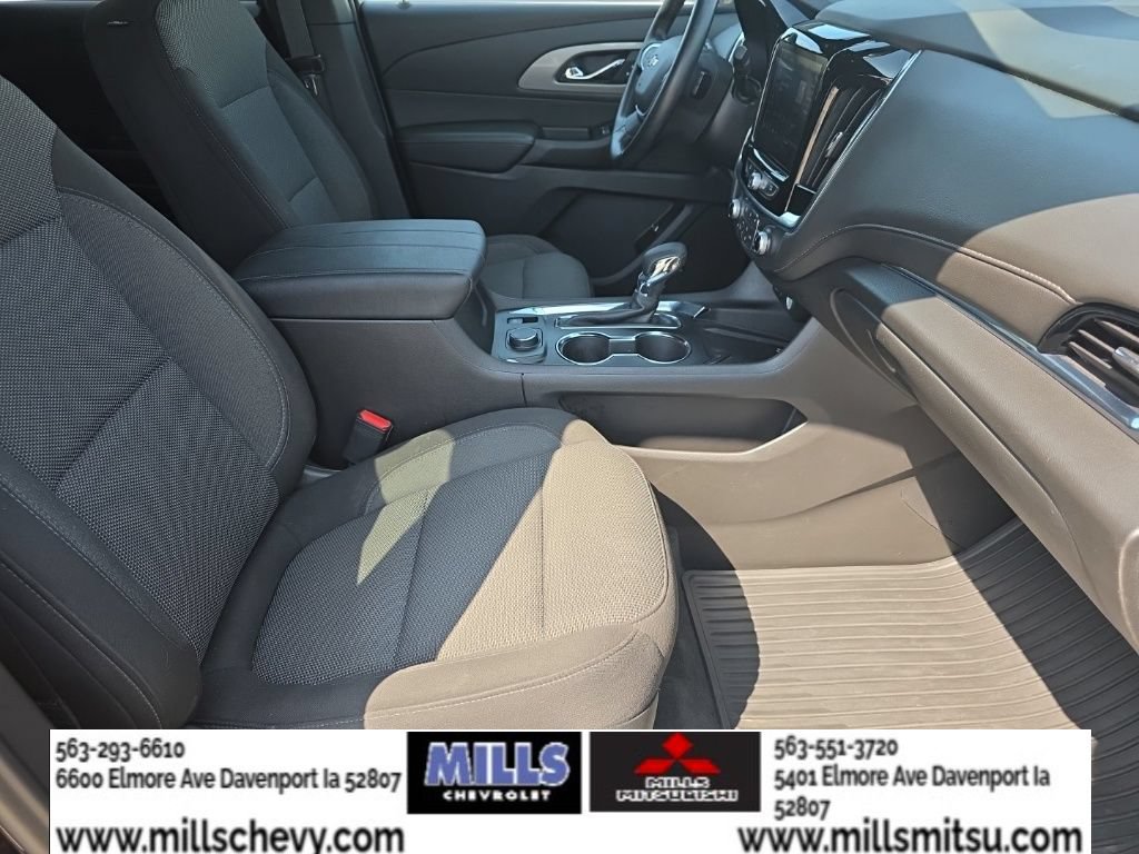 Used 2023 Chevrolet Traverse LT AWD/4WD image 22