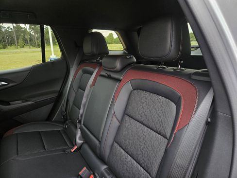 New 2026 Chevrolet Equinox RS FWD image 26