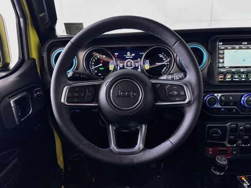 Used 2023 Jeep Wrangler Unlimited Rubicon 4xe w/ Cold Weather Group AWD/4WD image 11