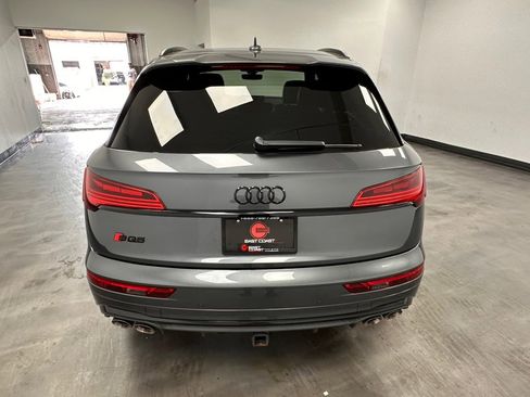 Used 2023 Audi SQ5 Prestige w/ Prestige Package image 3