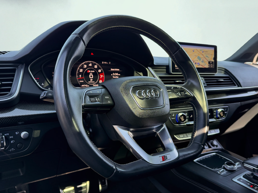 Used 2020 Audi SQ5 Prestige w/ Prestige Package AWD/4WD image 17
