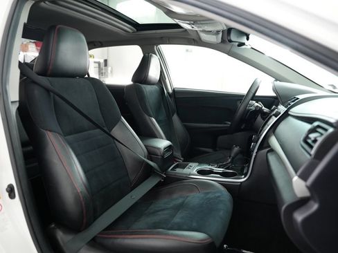 Used 2015 Toyota Camry XSE w/ Advanced Technology Package FWD image 52
