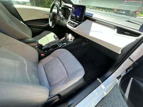 Used 2024 Toyota Corolla SE FWD image 18