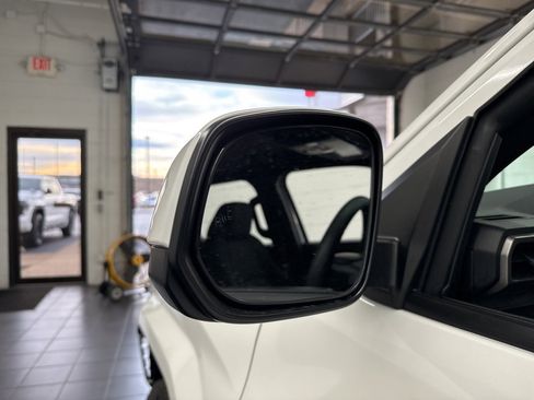 New 2026 Toyota Tacoma SR5 image 12