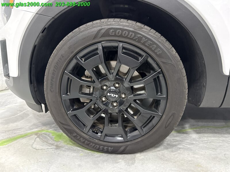 Used 2022 Kia Telluride SX w/ SX Prestige Package AWD/4WD image 28