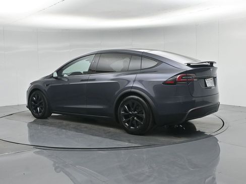 Used 2023 Tesla Model X image 5