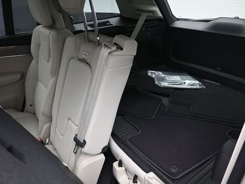 New 2026 Volvo XC90 B6 Ultra w/ Protection Package AWD/4WD image 22