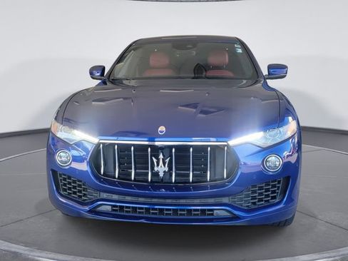 Used 2019 Maserati Levante AWD/4WD image 3