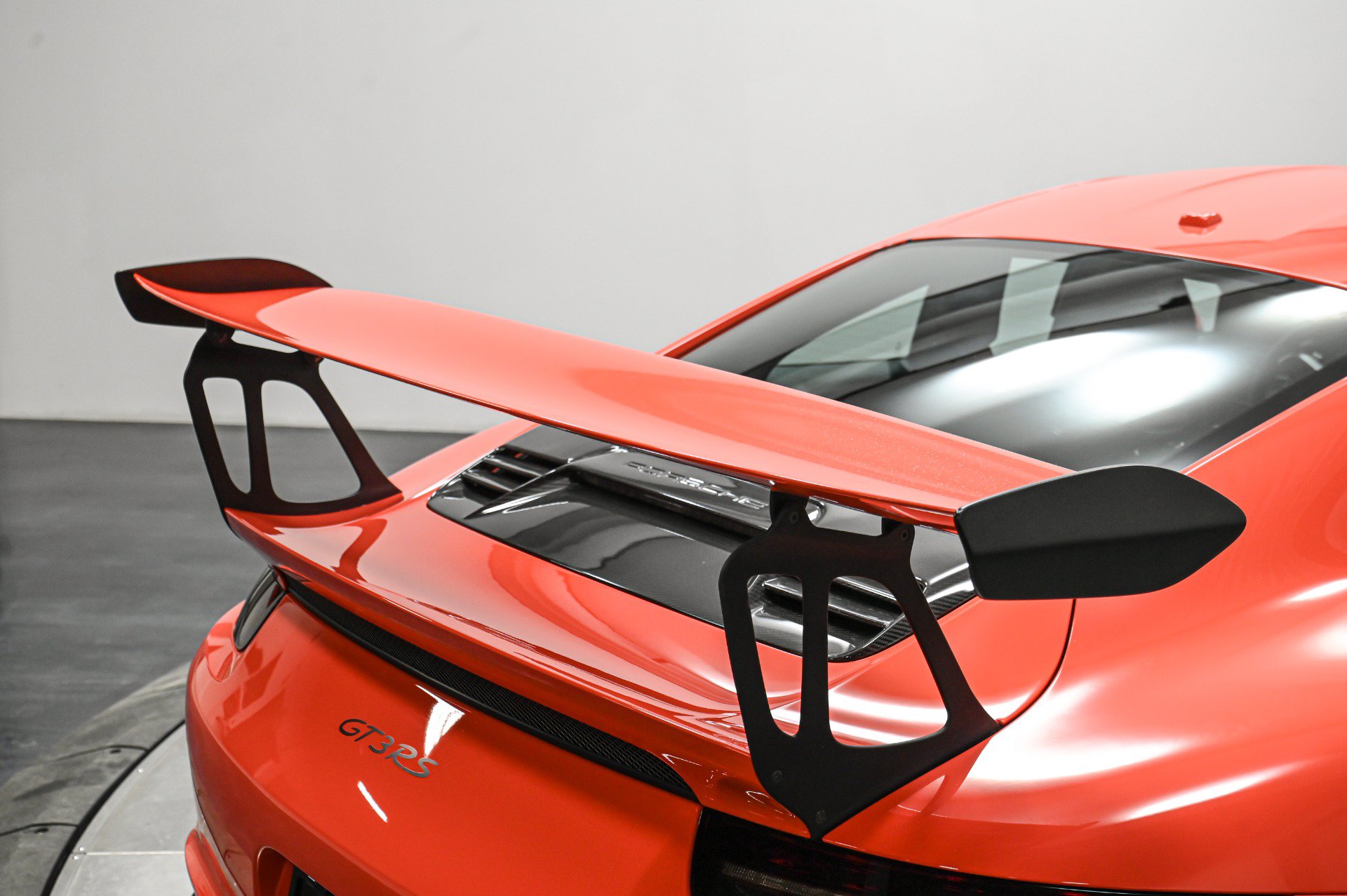 Used 2016 Porsche 911 GT3 RS RWD image 50