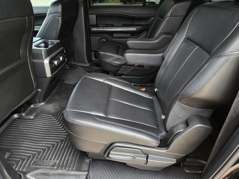 Used 2021 Ford Expedition Max XLT image 22