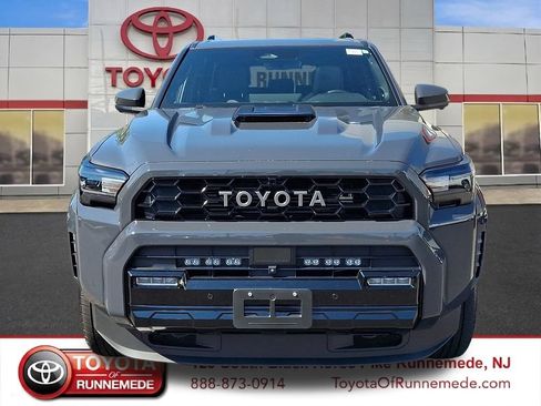 Certified 2025 Toyota 4Runner TRD Sport Premium AWD/4WD image 2