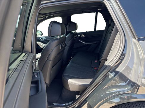 Used 2023 BMW X5 M50i w/ Executive Package image 23