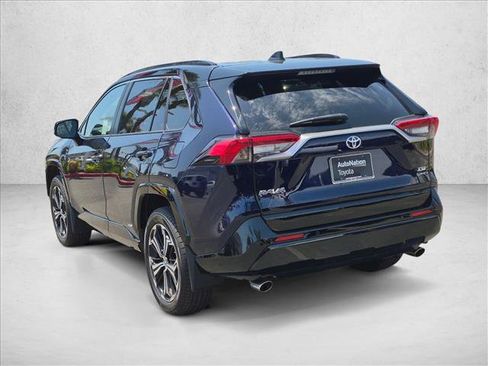 Used 2025 Toyota RAV4 XSE w/ Premium Package AWD/4WD image 8
