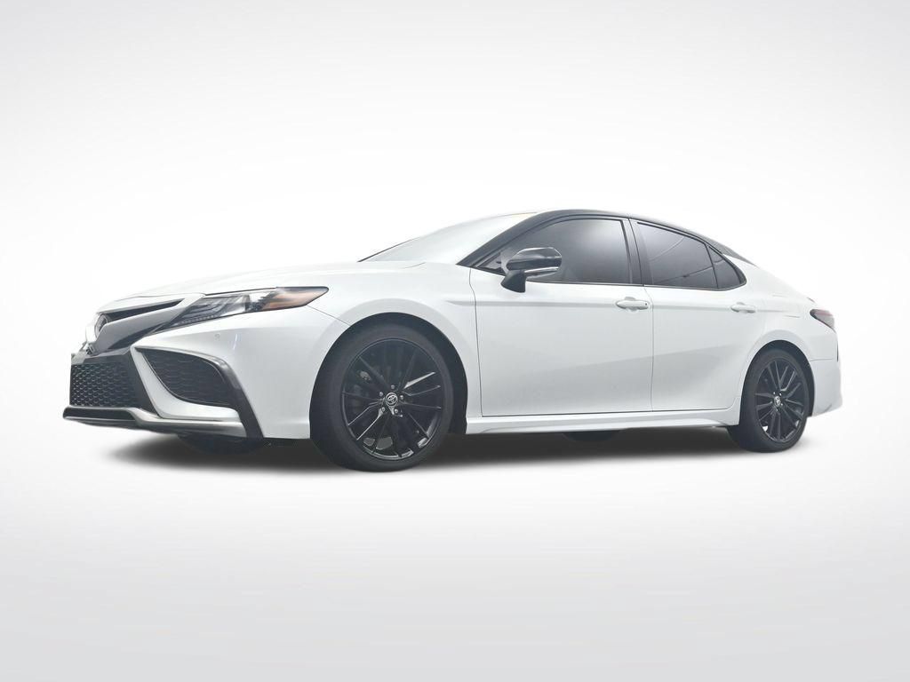 Used 2022 Toyota Camry XSE w/ Navigation Package FWD image 30