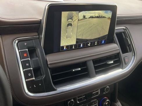 Used 2023 Chevrolet Tahoe High Country image 17