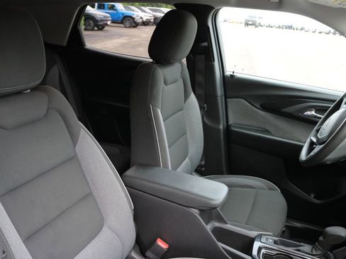 Used 2023 Chevrolet TrailBlazer LT image 19