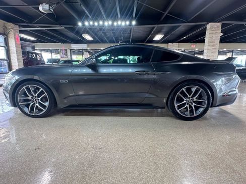 Used 2016 Ford Mustang GT Premium RWD image 4