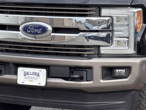 Used 2018 Ford F250 King Ranch w/ King Ranch Ultimate Package image 7