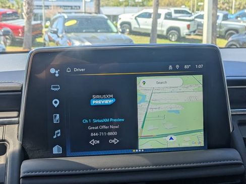 Used 2024 Chevrolet Suburban LT w/ LT Signature Package image 24