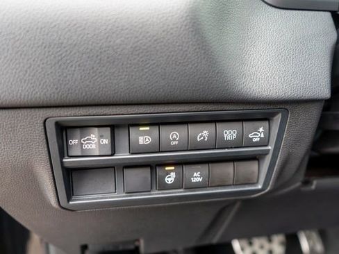 Used 2022 Toyota Tundra Limited w/ TRD Off-Road Package AWD/4WD image 22