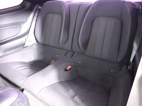 Used 2018 Ford Mustang GT image 31