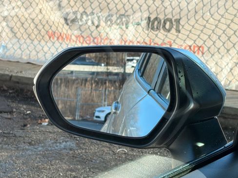 Used 2024 Toyota Corolla LE image 79