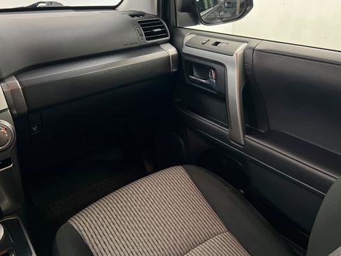 Used 2023 Toyota 4Runner SR5 AWD/4WD image 11