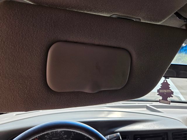 Used 2001 Ford Excursion XLT RWD image 16