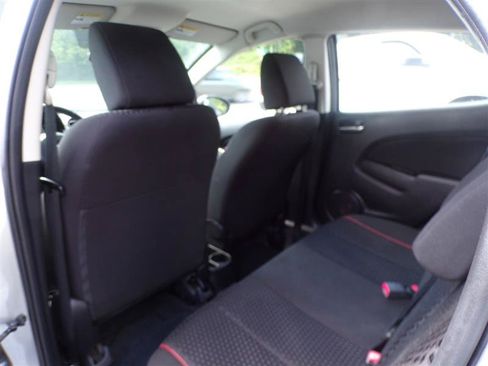 Used 2012 MAZDA MAZDA2 Touring FWD image 27