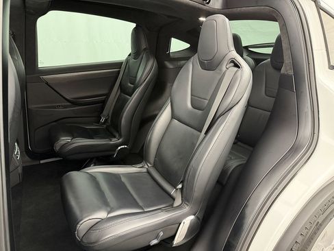 Used 2017 Tesla Model X 75D AWD/4WD image 25