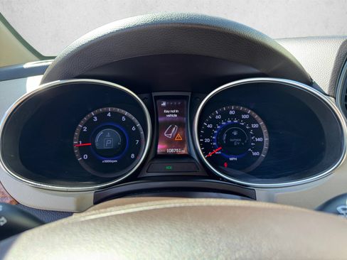 Used 2013 Hyundai Santa Fe Sport FWD image 14