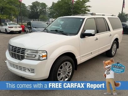 Used 2014 Lincoln Navigator L 4WD w/ Equipment Group 101A