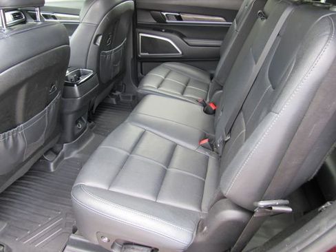Used 2020 Kia Telluride EX w/ EX Premium Package AWD/4WD image 14