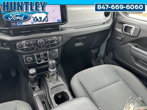 Used 2025 Jeep Wrangler Unlimited Sport S 4xe w/ Convenience Group AWD/4WD image 14