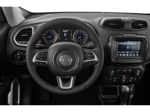 Used 2019 Jeep Renegade Altitude w/ Quick Order Package 2XM FWD image 4