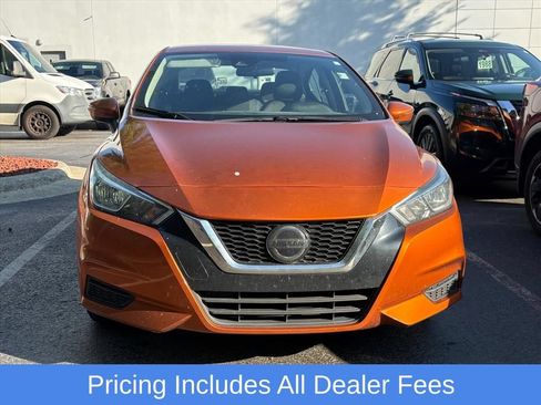 Used 2020 Nissan Versa SV FWD image 3