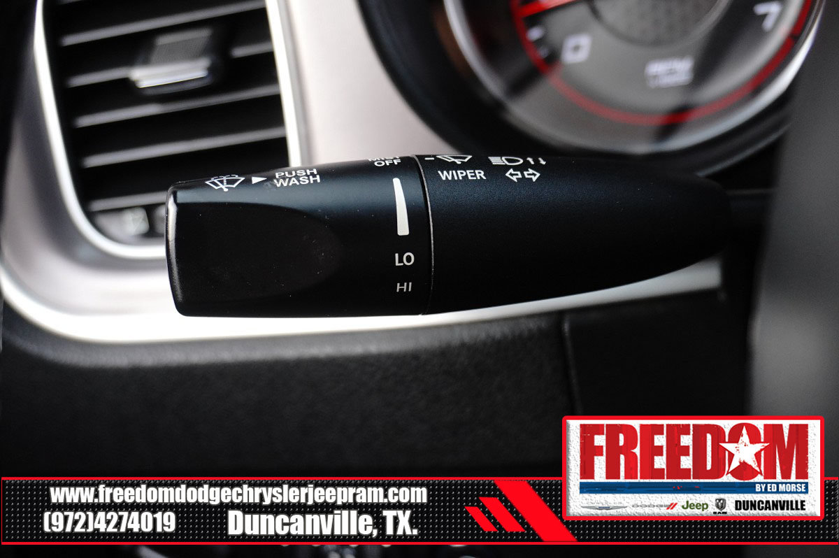 Used 2022 Dodge Charger SXT RWD image 27