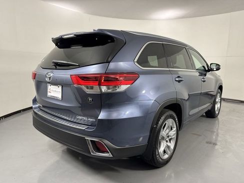 Used 2018 Toyota Highlander Limited AWD/4WD image 37