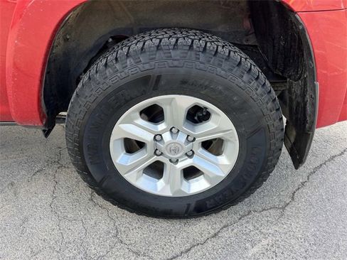 Used 2024 Toyota 4Runner SR5 image 11