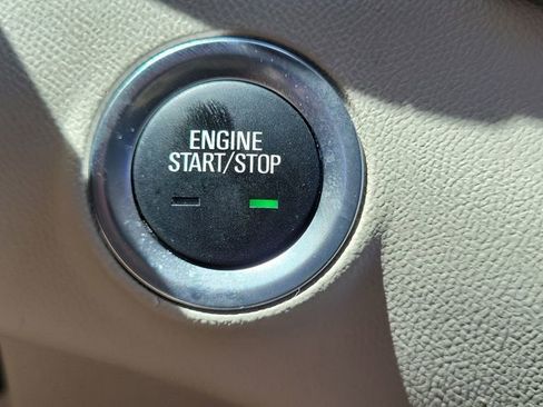Used 2019 GMC Terrain Denali w/ Advanced Safety Package FWD image 23