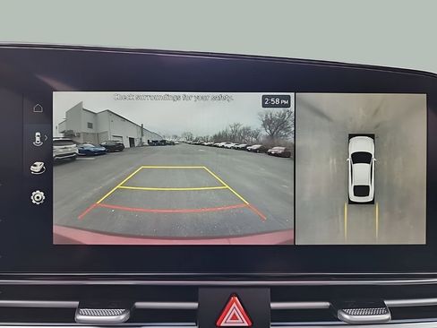 Used 2024 Hyundai Elantra Limited FWD image 24