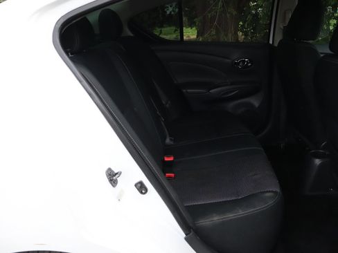 Used 2019 Nissan Versa SV FWD image 21