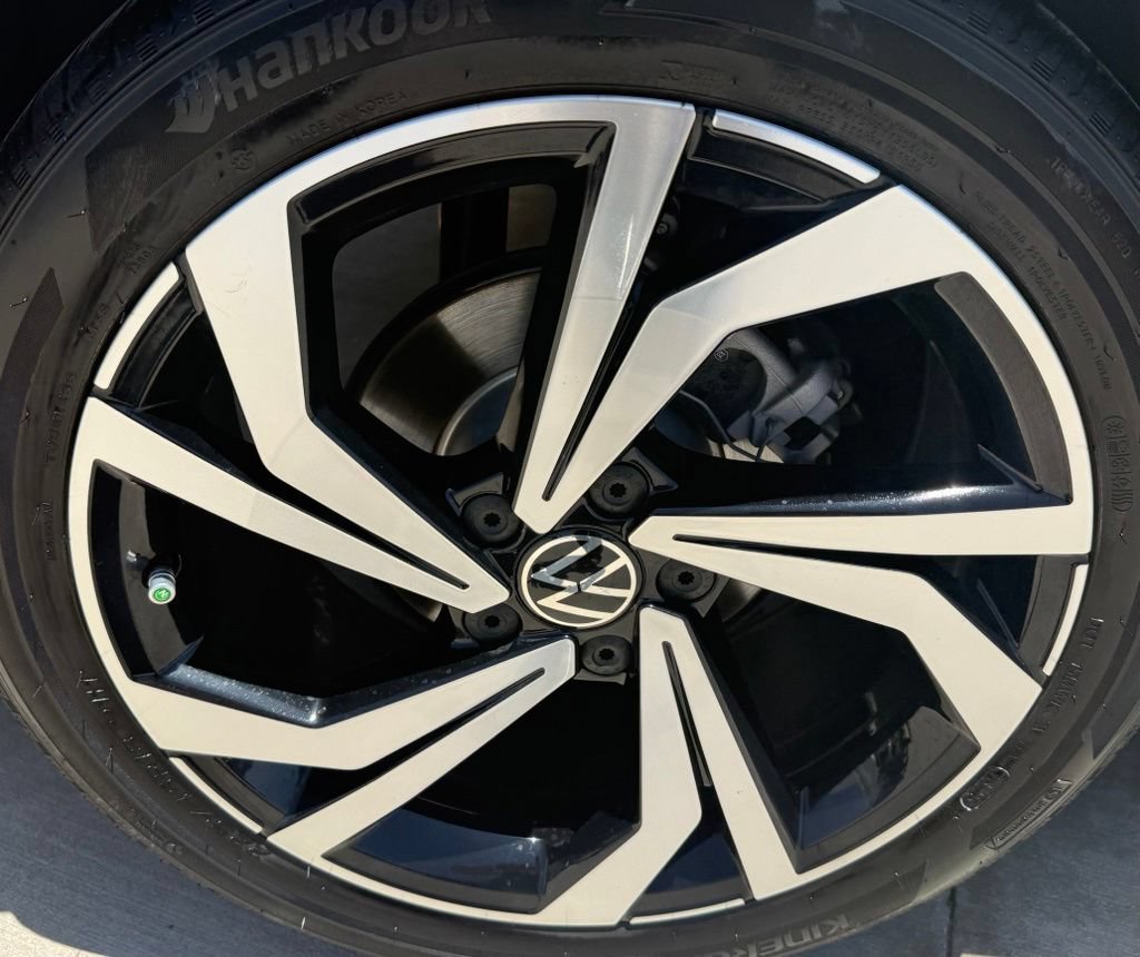 Certified 2026 Volkswagen Jetta SEL FWD image 10