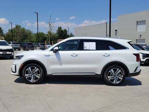 Used 2023 Kia Sorento SX Prestige AWD/4WD image 3