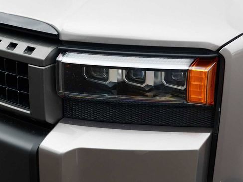 Used 2025 Toyota Land Cruiser image 10