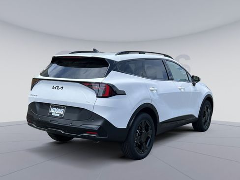 New 2026 Kia Sportage X-Line w/ X-Line Premium Package AWD/4WD image 7