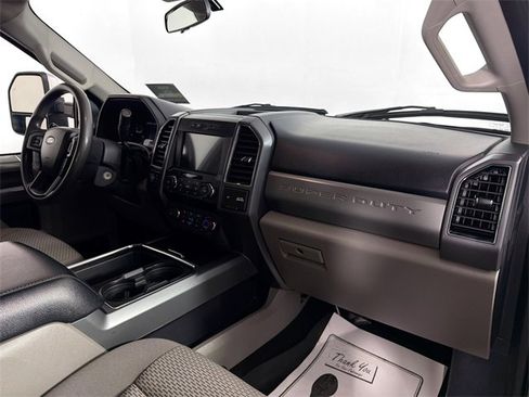 Used 2022 Ford F250 XLT w/ XLT Premium Package image 25