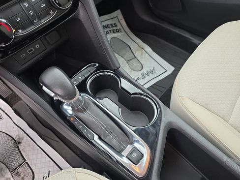 Certified 2023 Buick Encore GX Preferred w/ Cold Weather Comfort Package FWD image 26