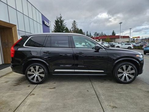 Used 2024 Volvo XC90 T8 Plus w/ Protection Package image 4