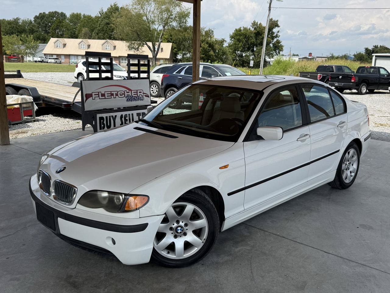 Used 2003 BMW 325i Sedan RWD image 2